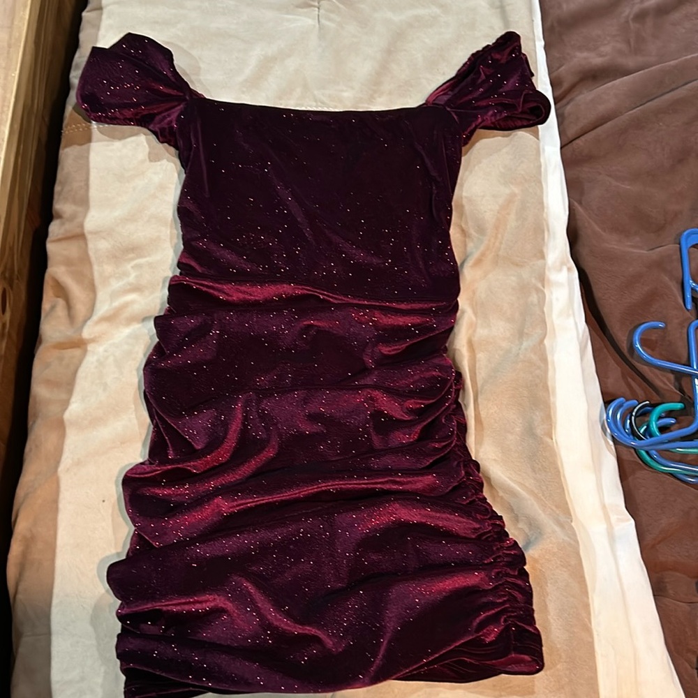 Velour glitter maroon mini dress